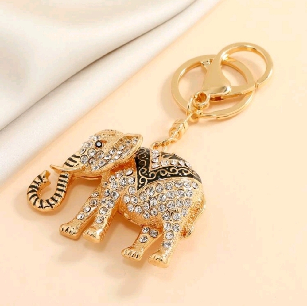Black with Rhinestones Elephant Charm Keychain - Picture 3 of 8